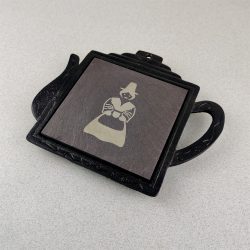 Welsh Heather Blue Square Slate and Black Iron Teapot Stand, with Laser engraved image of a Welsh Lady, By Inigo Jones Slate Works.